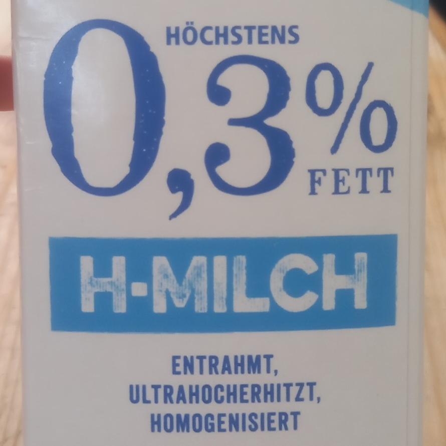 Фото - Молоко UHT максимально 0,3% жирності Gutes Land
