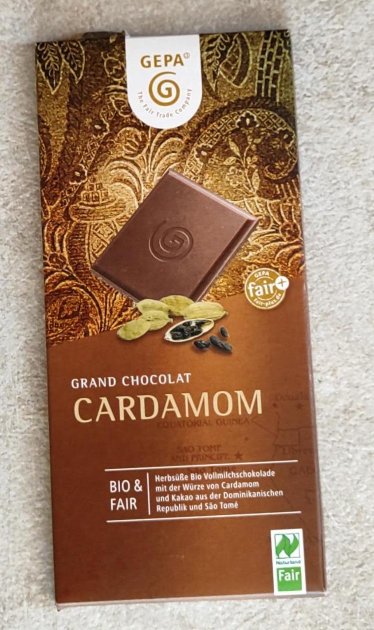 Фото - Шоколад органічний молочний з прянощами кардамону Grand Chocolat Cardamom Gepa