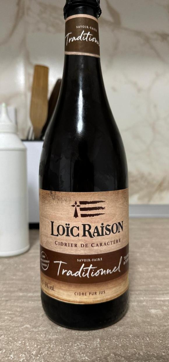 Фото - Сидр яблучний сухий 5.5% Cider Traditionnel Loic Raison