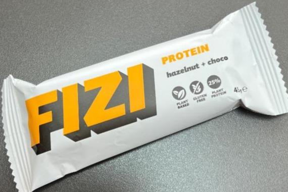Фото - Батончик протеїновий у шоколадній глазурі Фундук+Шоколад Fizi