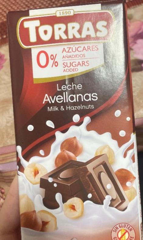 Фото - Шоколад молочний з фундуком без цукру Leche Avellanas Milk & Hazelnuts Torras