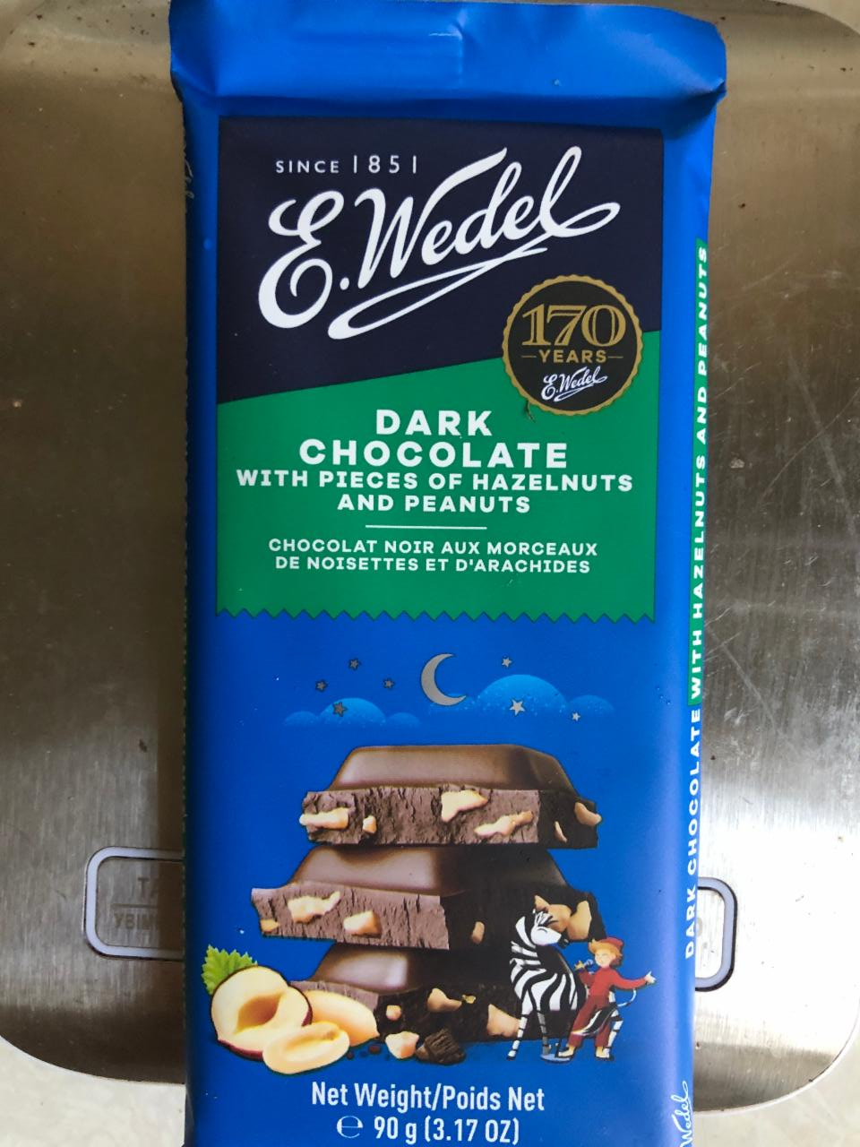 Фото - Шоколад чорний зі шматочками горіхів та арахісу Dark Chocolate E.Wedel