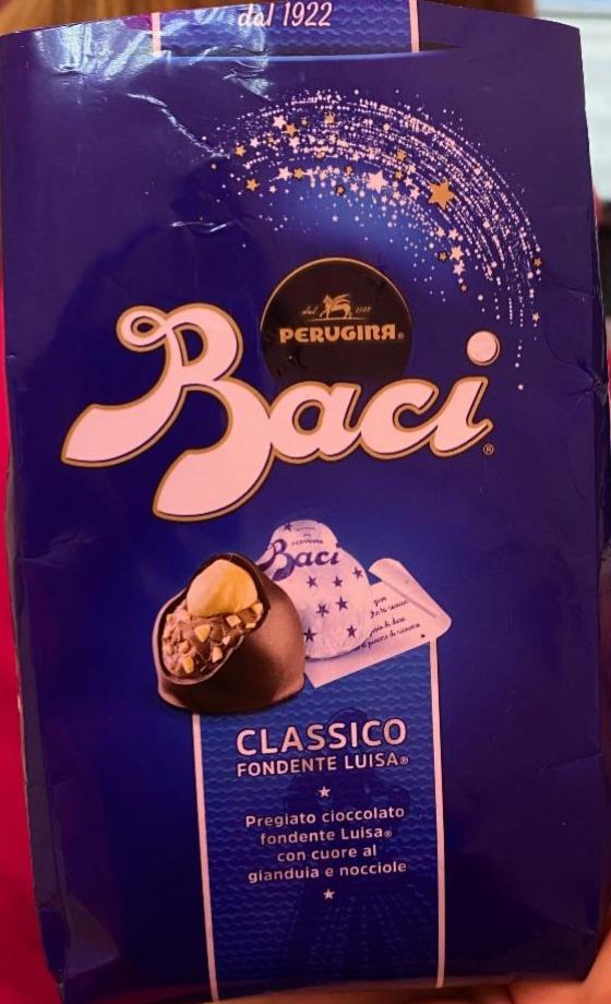 Фото - Цукерки шоколадні з горіхом Baci Perugina
