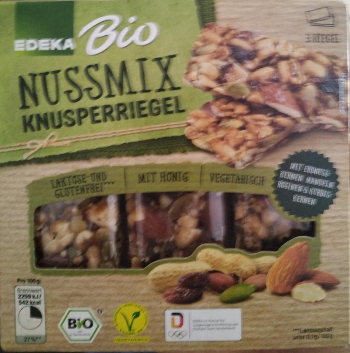 Фото - Хрусткий батончик з органічних горіхів Nussmix Knusperriegel Edeka