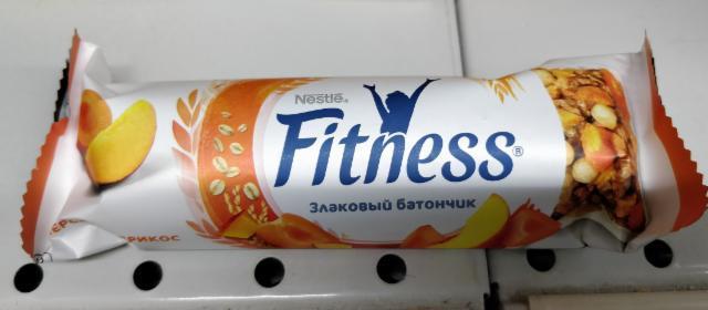 Фото - злаковий батончик персик та абрикос Fitness Nestle