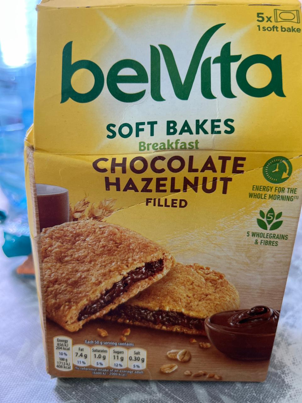 Фото - Печиво з шоколадно-горіховою начинкою Choco Hazelnut Flavour Breakfast Belvita