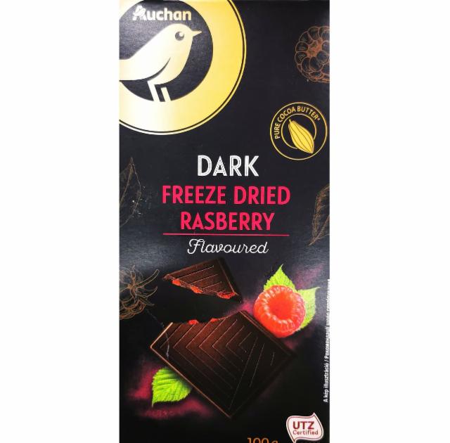 Фото - Темний шоколад зі шматочками малини Dark freeze dried rasberry Auchan Ашан