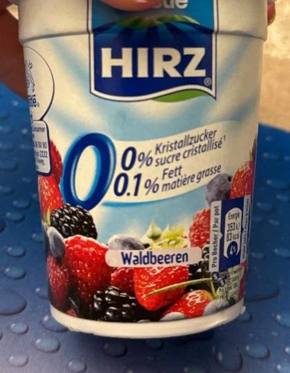 Фото - Йогурт 0.2% з лісових ягід Hirz