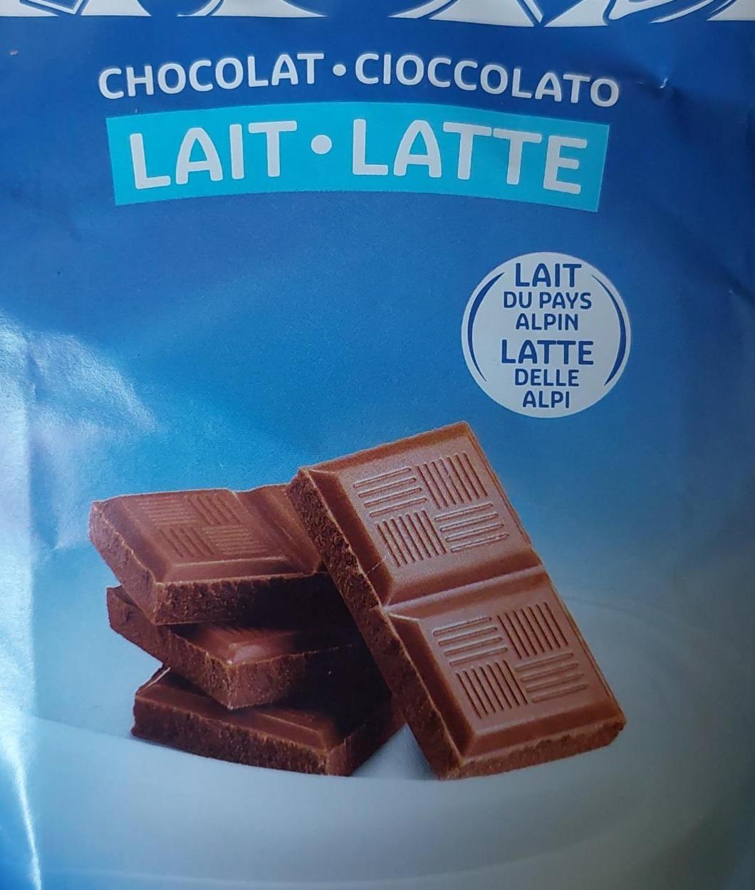 Фото - Молочний шоколад Carrefour