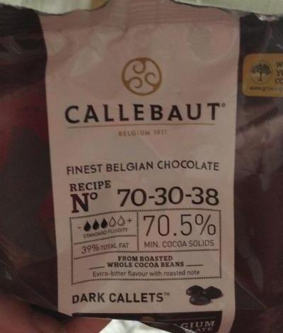 Фото - темний шоколад кувертюр 70.5% Callebaut