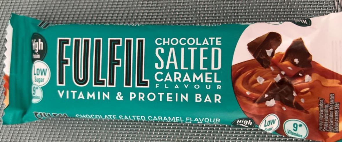 Фото - Батончик протеїновий з шоколадною солоною карамеллю Vitamin & Protein Bar Chocolate Salted Caramel Fulfil