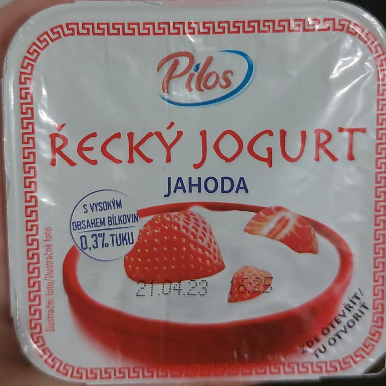 Фото - Йогурт 0.3% грецький полуничний Řecký Jogurt Pilos