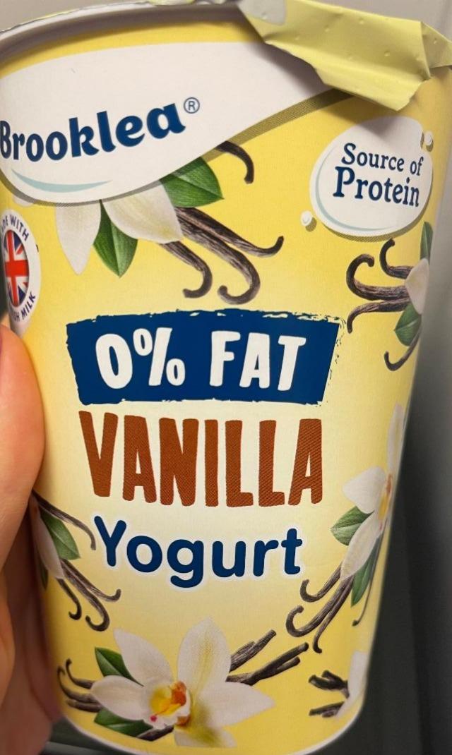 Фото - Йогурт 0% ванільний Vanilla Yogurt Brooklea