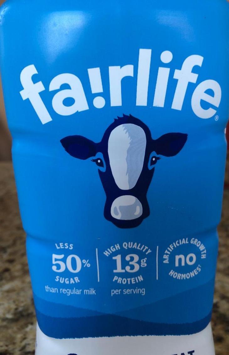 Фото - Ультрафільтроване молоко зі зниженою жирністю 2% Fa!rlife