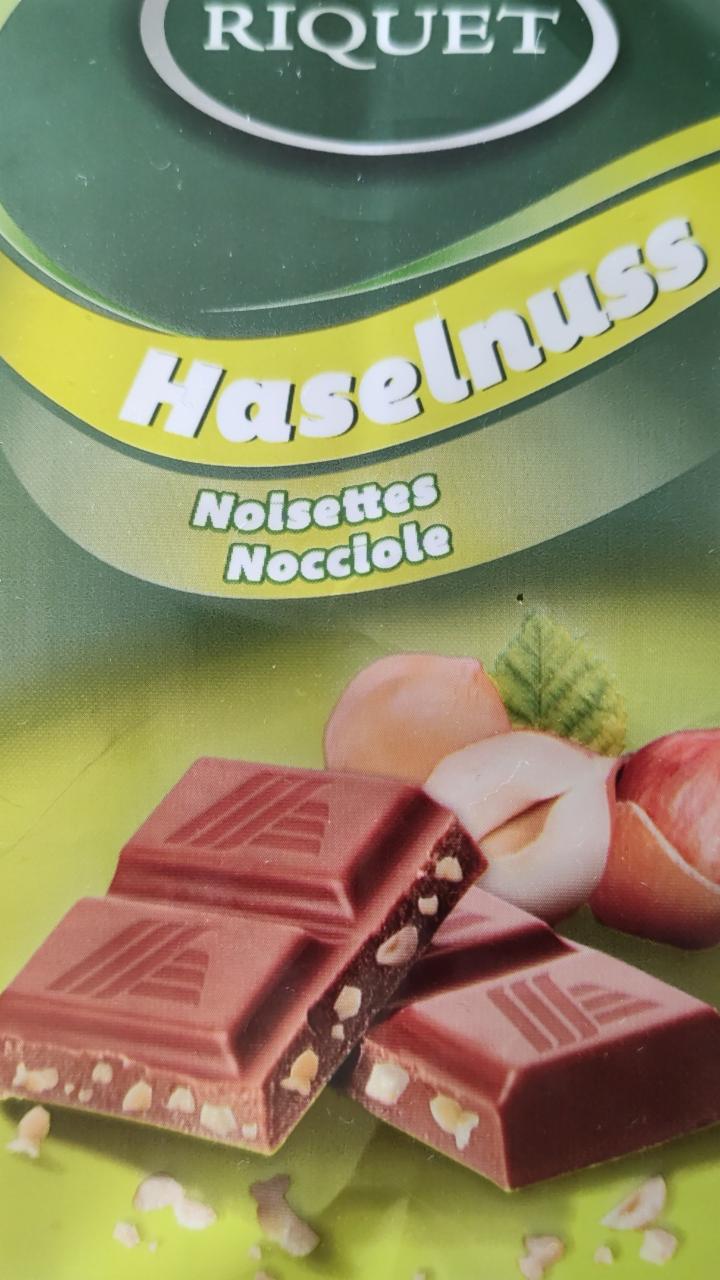 Фото - Шоколад молочний Haselnuss Riquet