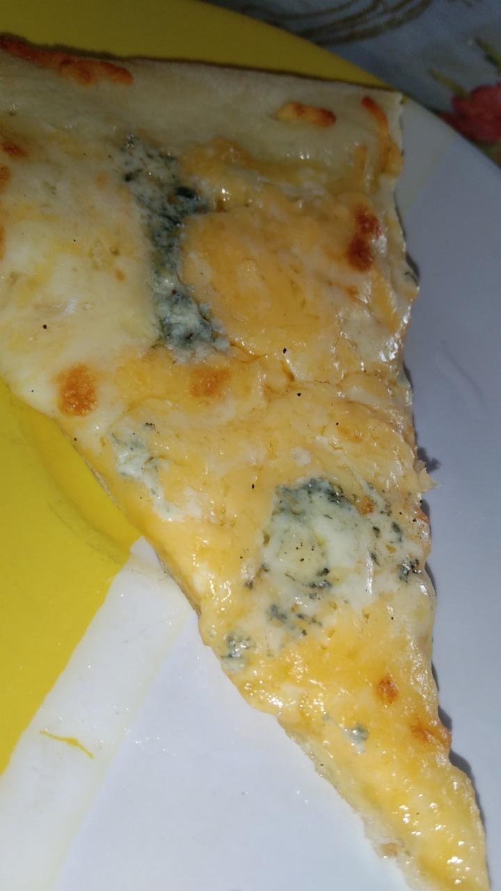 Фото - піца 4 види сиру