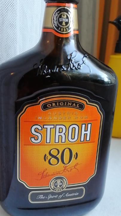 Фото - Напій алкогольний на основі рому 80% Австрія Stroh