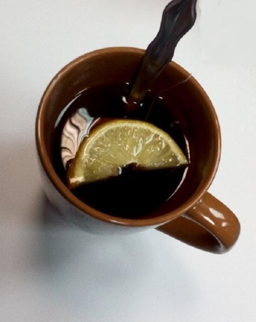 Фото - Чай з медом та лимоном