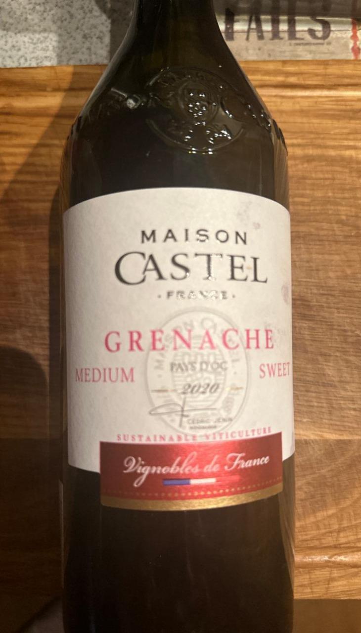 Фото - Вино червоне напівсолодке Maison Castel