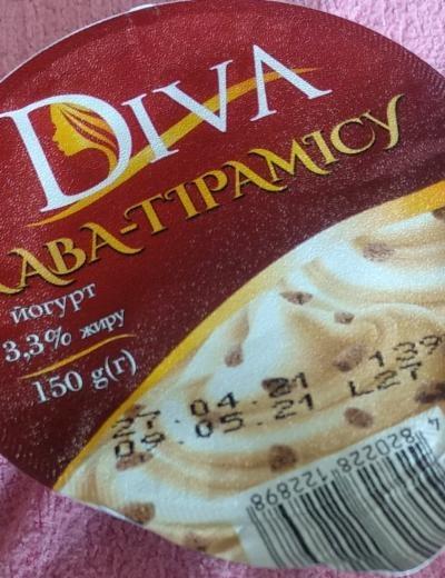 Фото - Йогурт 3.3% кава-тірамісу Diva