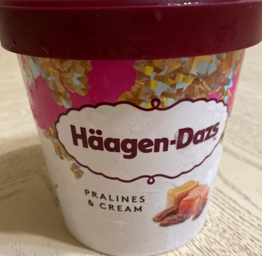 Фото - Ванільне морозиво з карамелевою піною і карамелізованими горіхами пекана Häagen Dazs