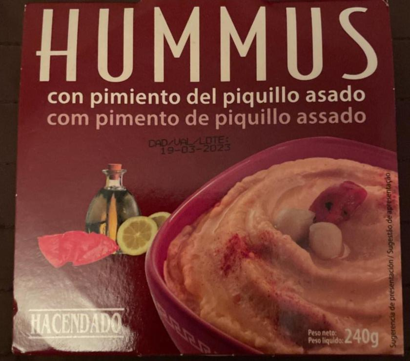 Фото - Хумус зі смаженим перцем пікілло Hummus Hacendado