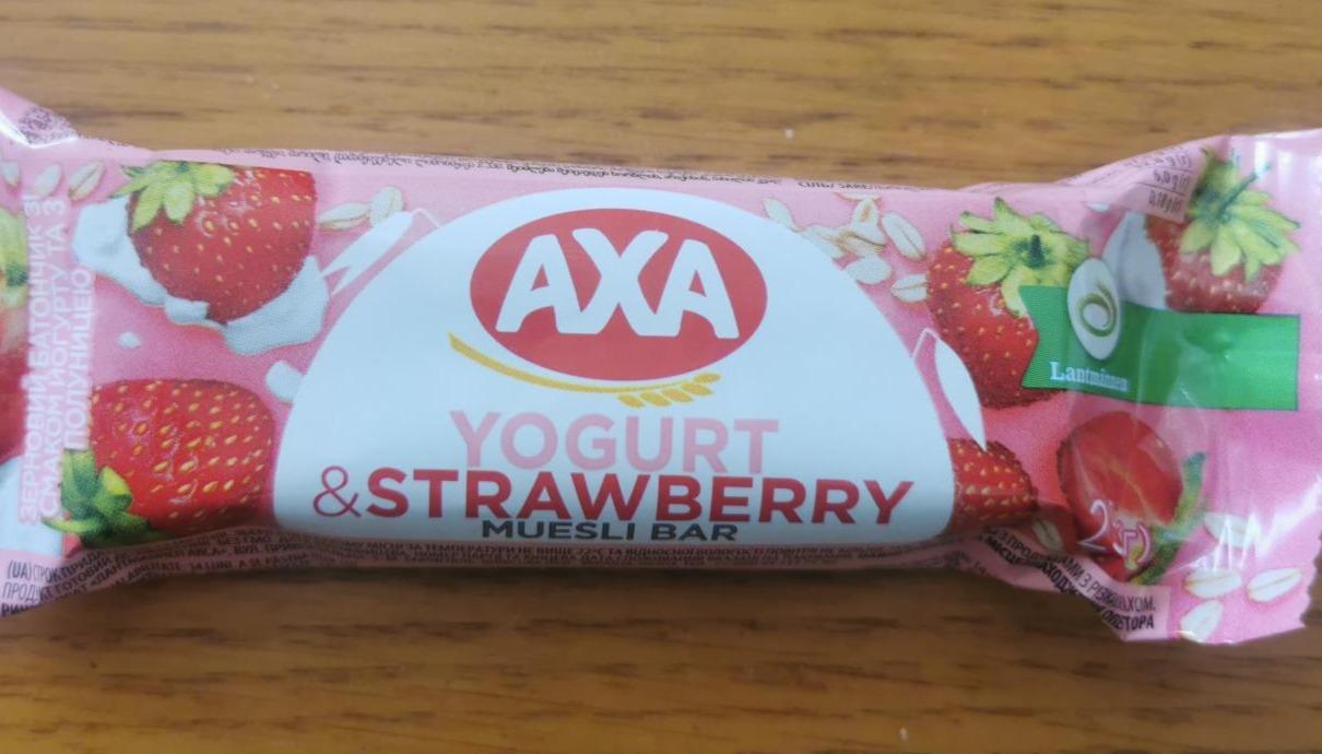 Фото - Батончик-мюслі Yogurt & Strawberry Muesli Bar Axa