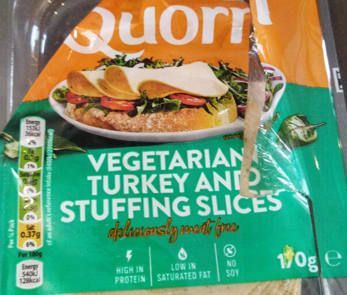 Фото - Vegetarian Turkey and Stuffing Slices Quorn