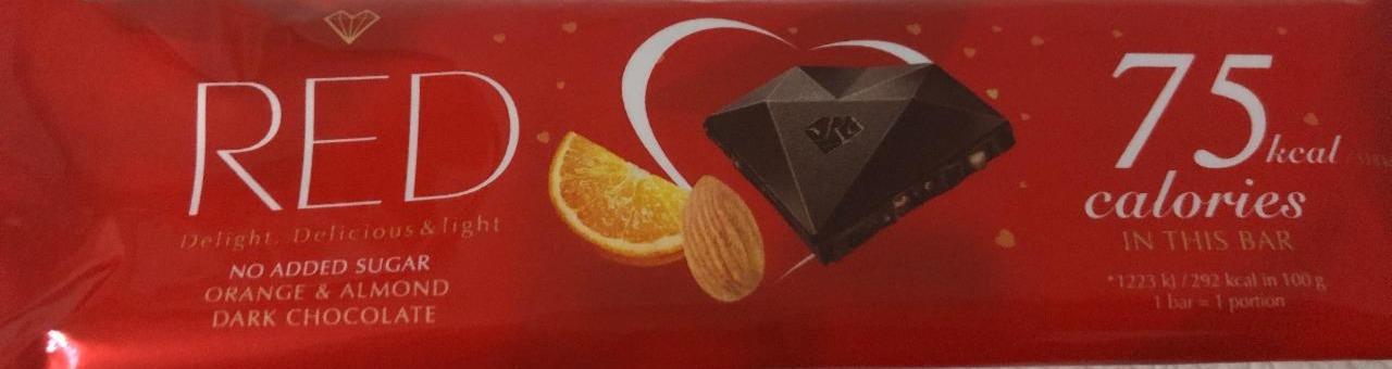 Фото - Чорний шоколад Апельсини та Мигдаль RED