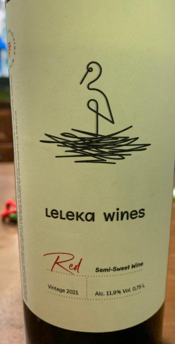 Фото - Вино червоне напівсолодке Red Leleka Wines