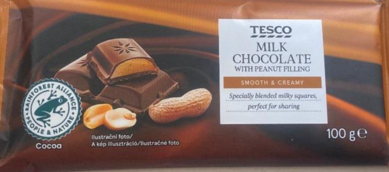Фото - Шоколад молочний з арахісовою начинкою Tesco