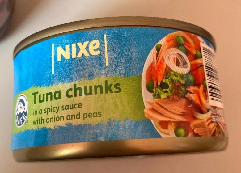 Фото - Tuna chunks in a spicy sauce with inion and peas Nixe