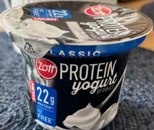 Фото - Yogurt product 22g protein Zott
