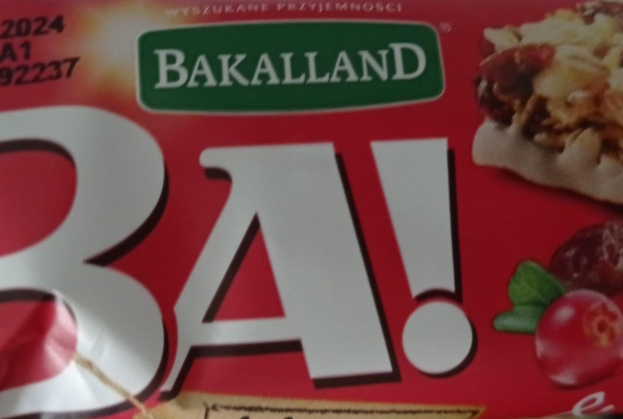 Фото - Батончик Bakalland злаковий журавлина-цукати-йогурт Ba!