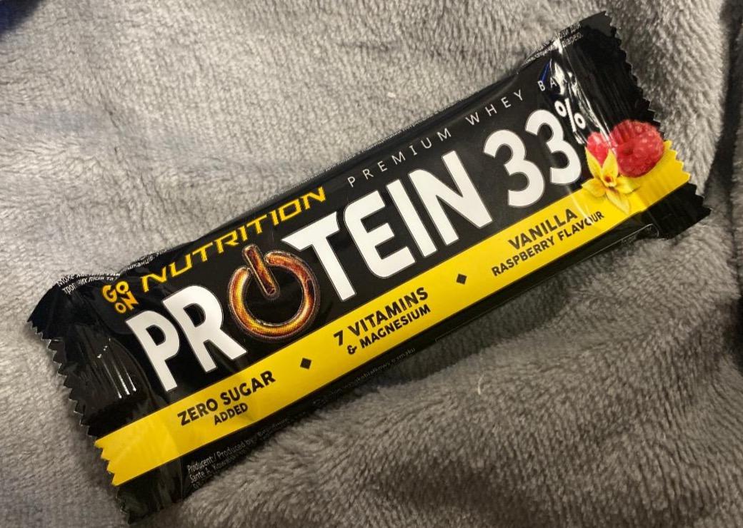 Фото - Батончик Nutrition Protein Bar 33% Vanilla-Raspberry Go On