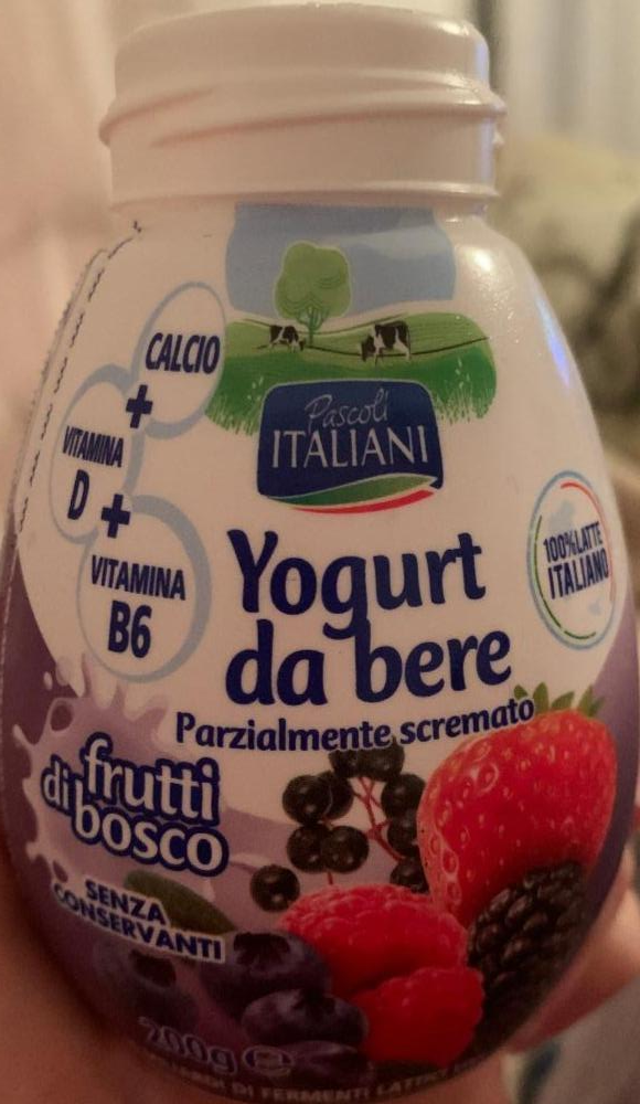 Фото - Частково знежирений питний йогурт Ягоди Yogurt da bere Pascoli Italiani
