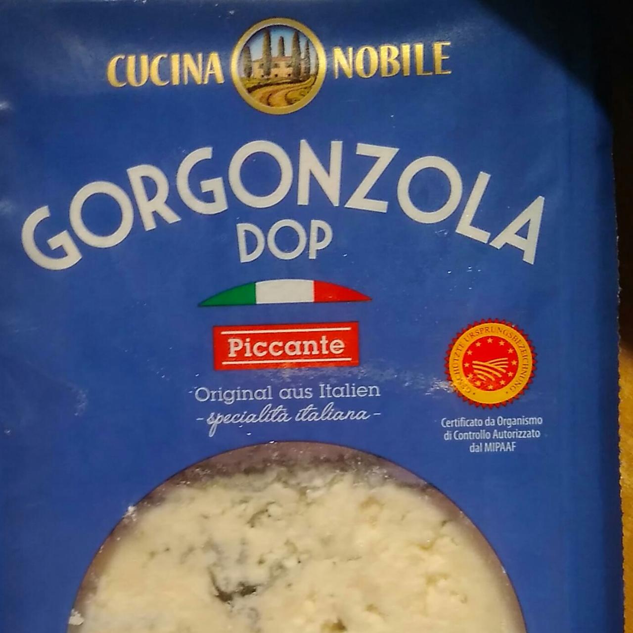 Фото - Сир з пліснявою Gorgonzola Dolce Cucina Nobile
