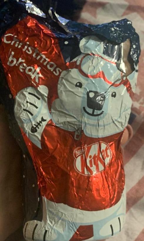 Фото - Шоколад молочний зі злаковими пластівцями Білий ведмідь Christmas Break Kit Kat