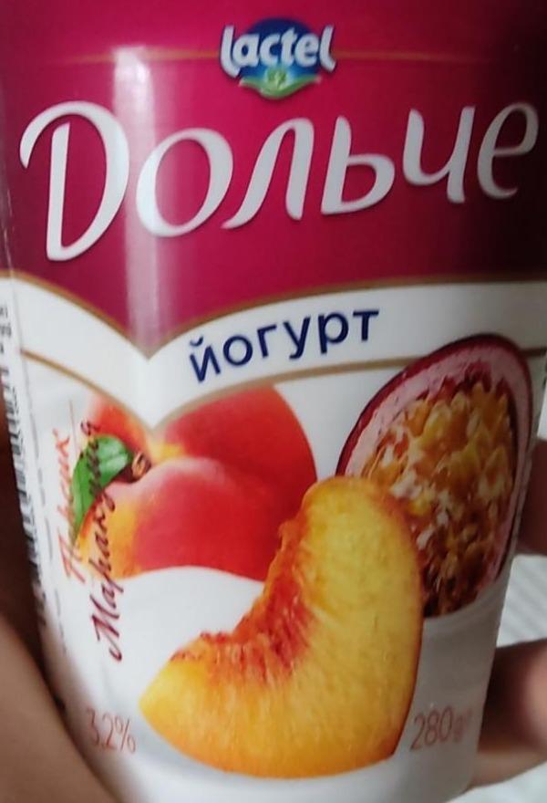 Фото - Йогурт персик-маракуйя 3.2% Дольче Lactel