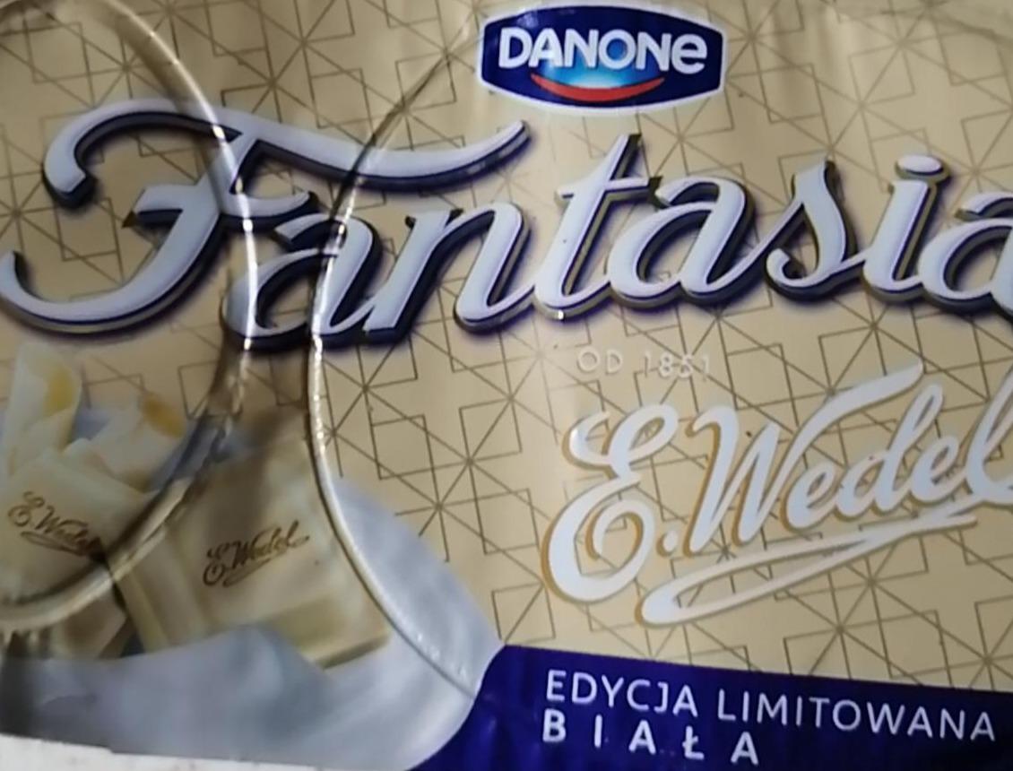 Фото - Йогурт кремовий Fantasia з кусочками білого шоколаду Danone