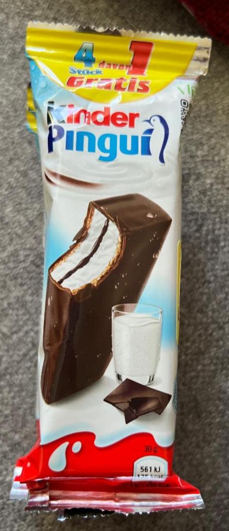 Фото - Тістечко бісквітне з молочною начинкою покрите темним шоколадом Pingui Kinder