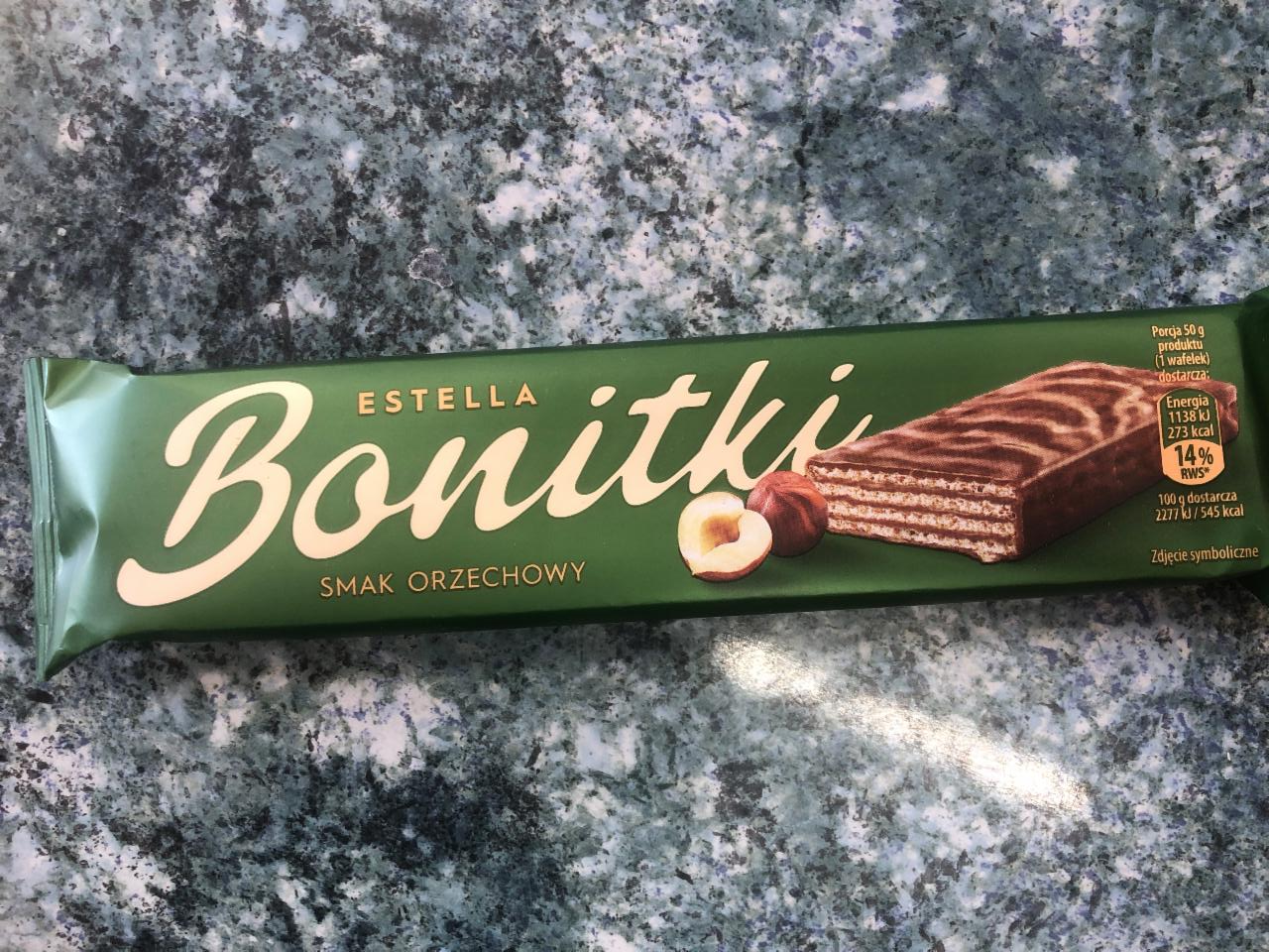 Фото - Вафлі у шоколаді з горіховою начинкою Estella Bonitki