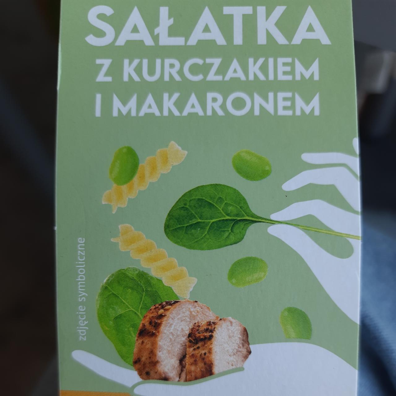 Фото - Sałatka z kurczakiem i makaronem Żabka