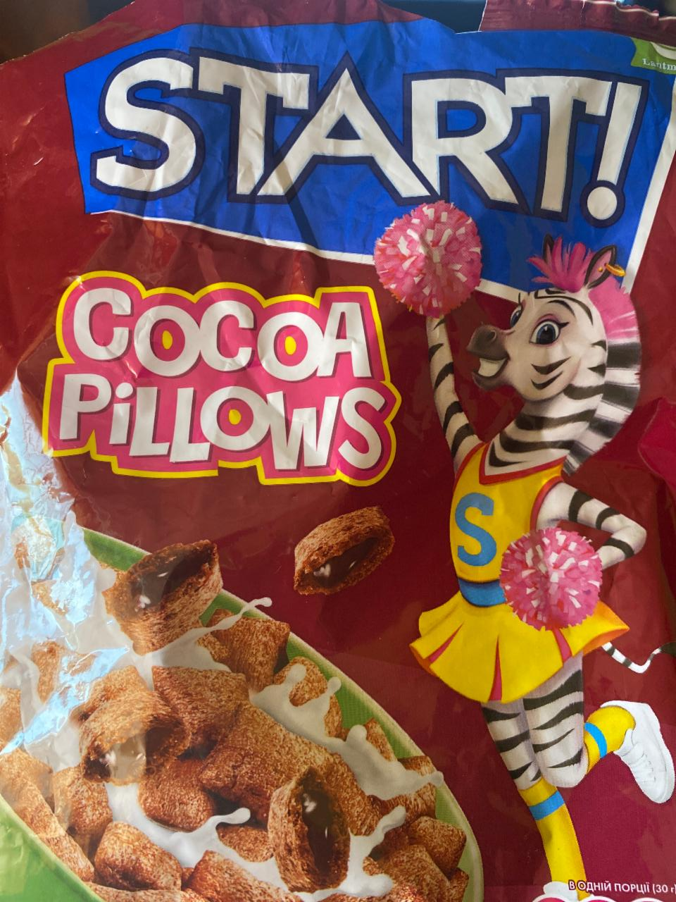 Фото - Сніданки сухі зернові з какао- начинкою Подушечки Cocoa Pillows Start