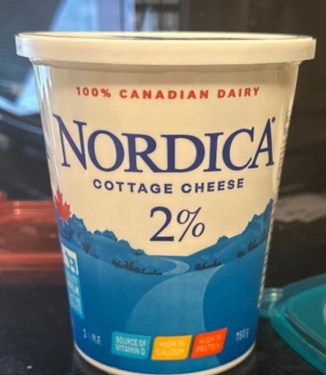 Фото - Сир кисломолочний 2% зерновий Cottage Cheese Nordica