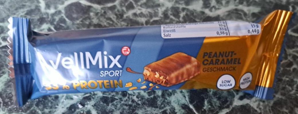 Фото - Батончик протеїновий 33% Protein Peanut Caramel WellMix Sport