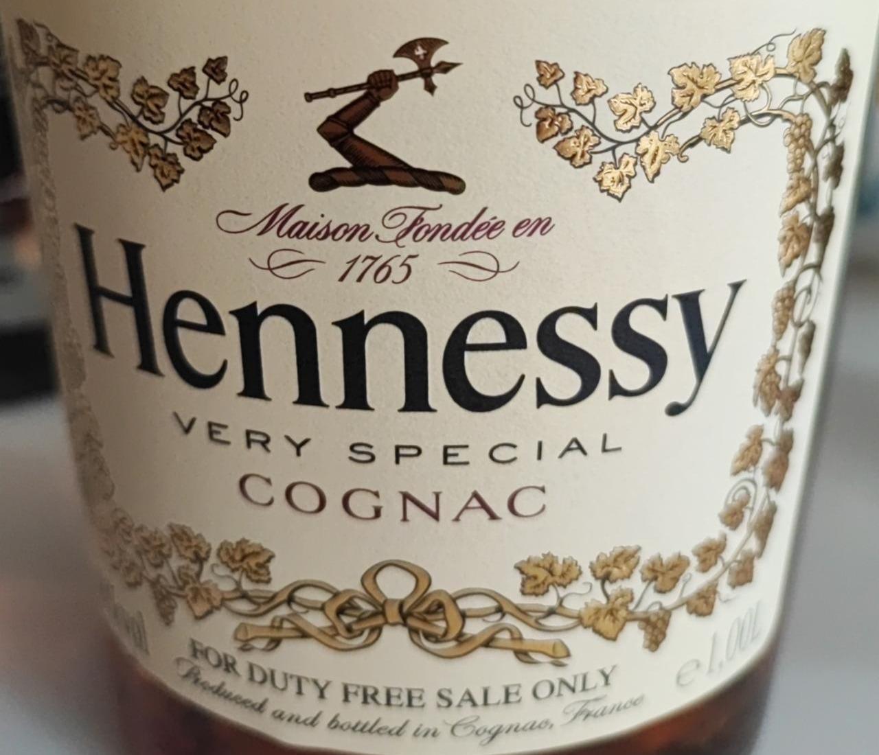 Фото - Коньяк 40% Hennessy
