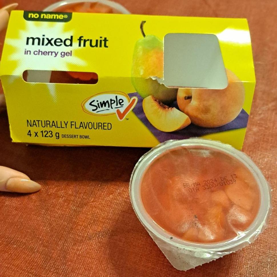 Фото - mixed fruit in cherry gel Simple