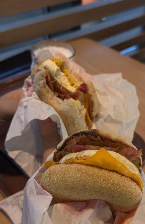 Фото - Bacon McMuffin McDonald's