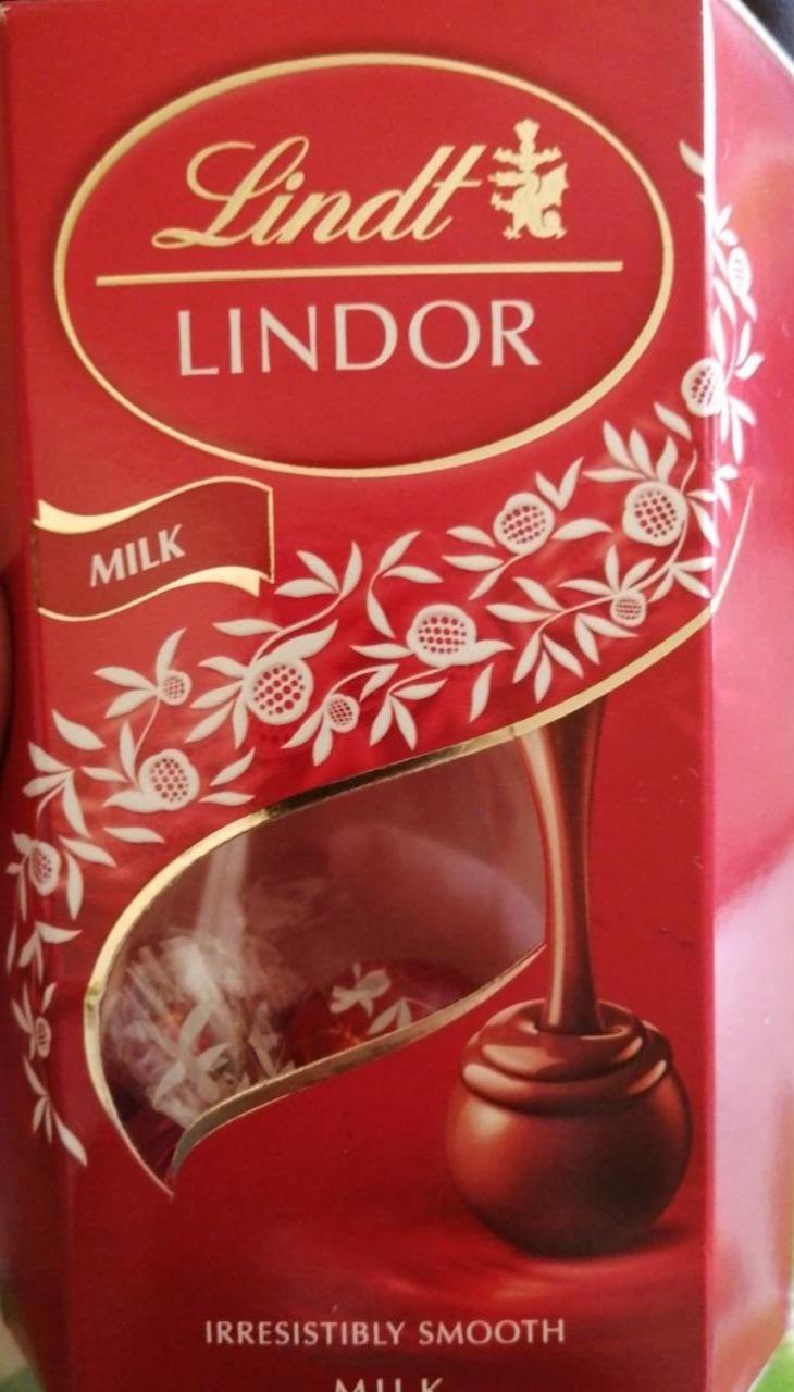 Фото - Цукерки з молочного шоколаду з начинкою Lindor Lindt